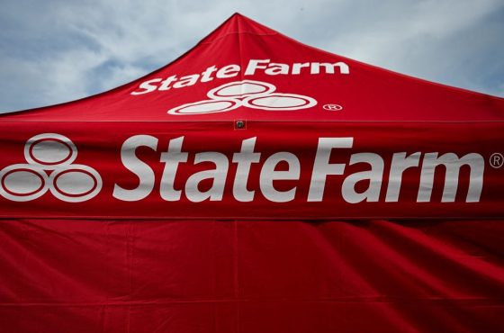 Illinois sues State Farm over homeowners insurance policies