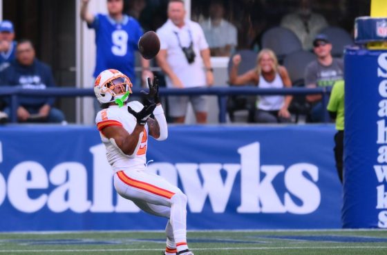 Is Buccaneers WR playing today vs. Lions?